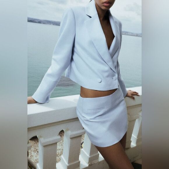 ZARA SKY BLUE LINEN CROPPED BLAZER - Picture 1 of 7